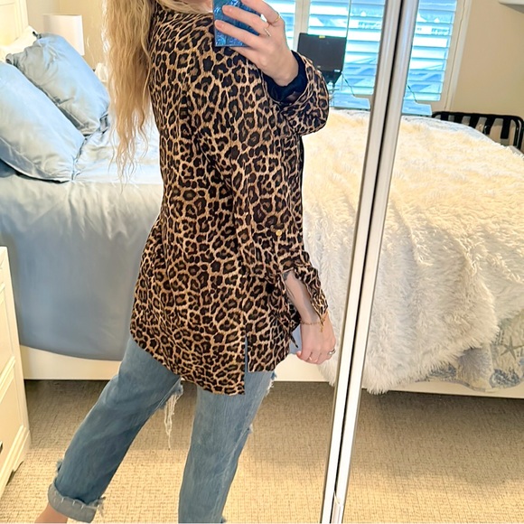 MICHAEL KORS | Leopard Print Button-Up Top, Size XL - Picture 3 of 11